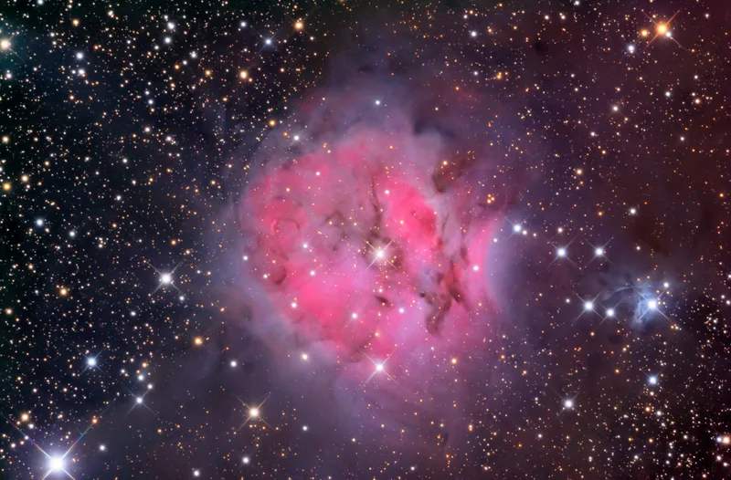 Cocoon Nebula (C19) Emission Nebula