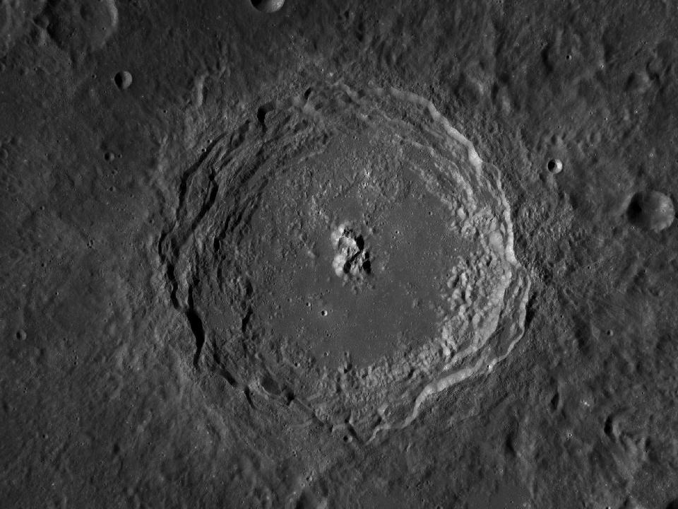 LROC photograph of Langrenus