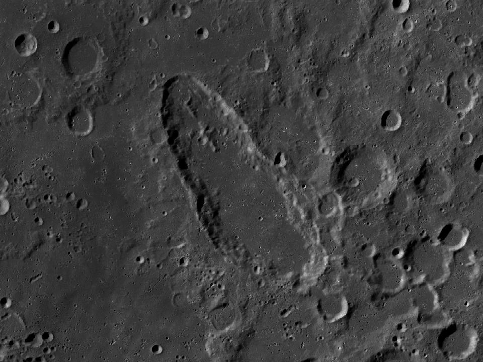 LROC photograph of Schiller